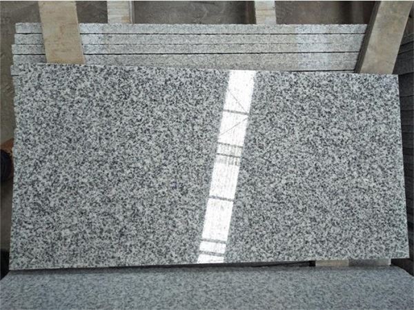 Hellgraue Granit-Bodenfliesen G603