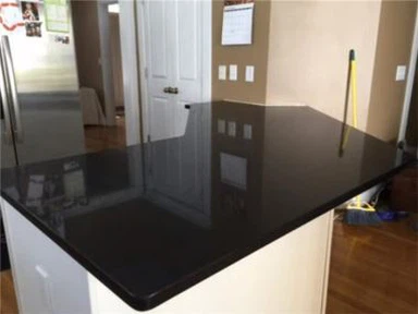 Absolut schwarze Quarz-Arbeitsplatten