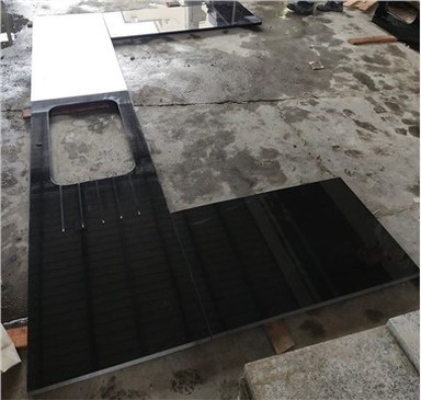 Schwarze Granit-Arbeitsplatten für die Küche