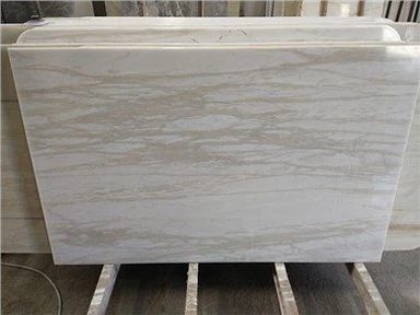 Weißer und goldener Marmor