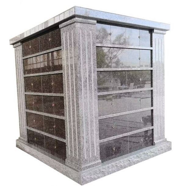 96 Nischen-Quadrat-Kolumbarium aus grauem Granit