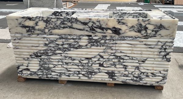 Calacatta Viola Marmor Kabinett