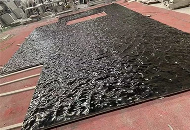 Schwarzwasser-Wellenbasalt