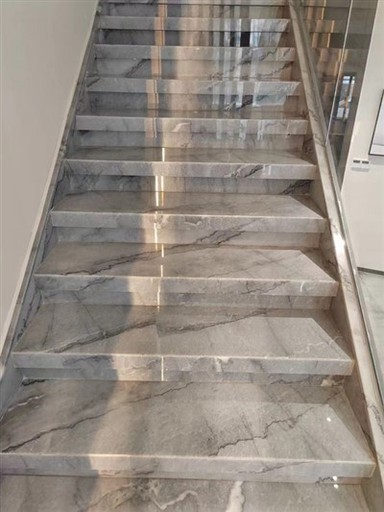 Bruce Grey Marmortreppe