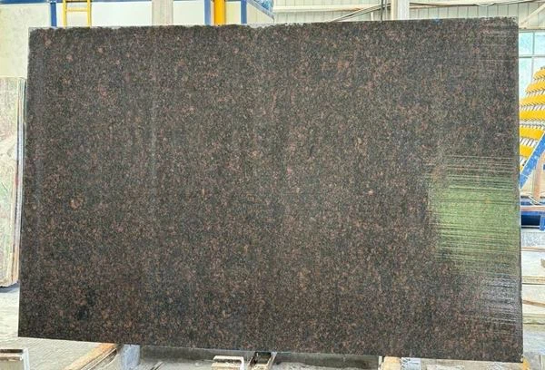 Braune braune Granitplatten